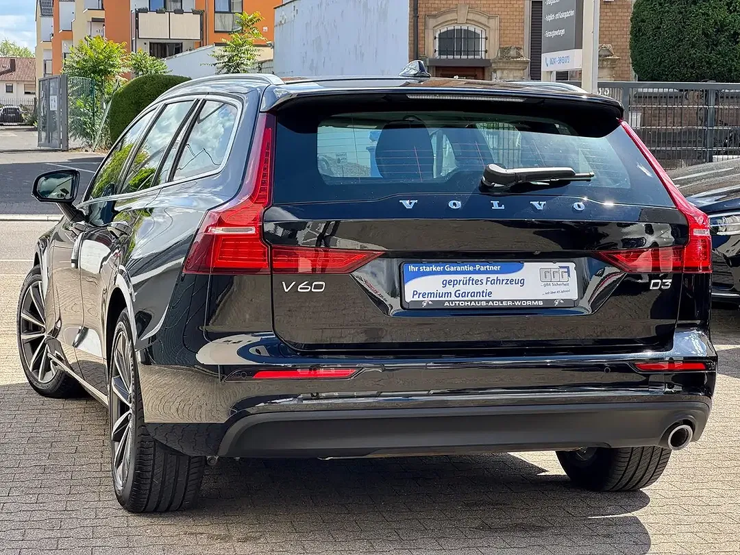 Volvo V60 D3 Momentum Pro - Thumbnail 12