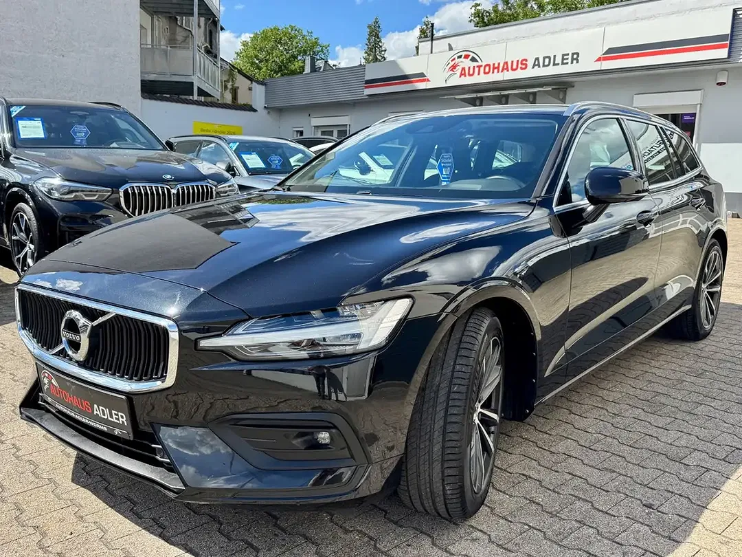 Volvo V60 D3 Momentum Pro - Thumbnail 4
