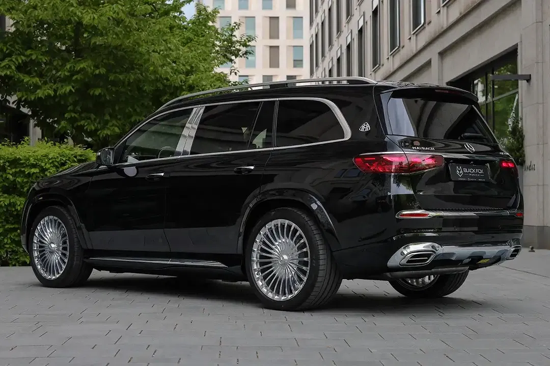 Mercedes-Benz GLS 600 - Thumbnail 6