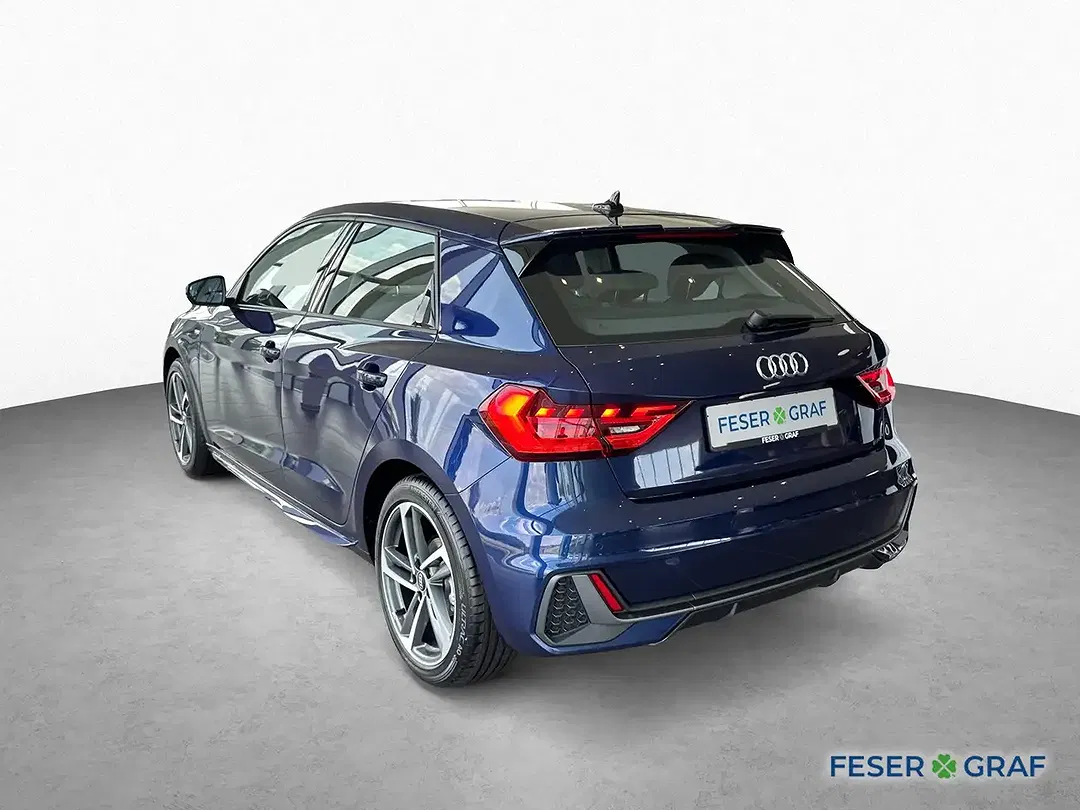 Audi A1 30 TFSI S line - Thumbnail 4