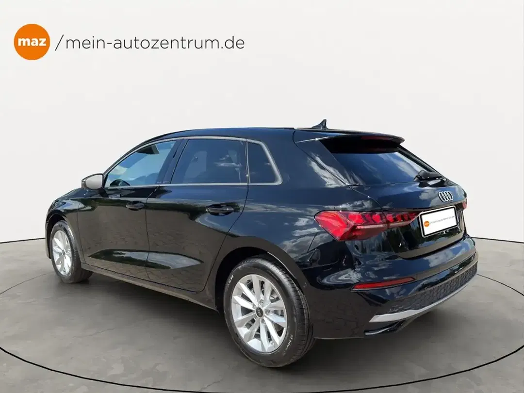 Audi A3 TFSI S tronic Sportback - Thumbnail 3
