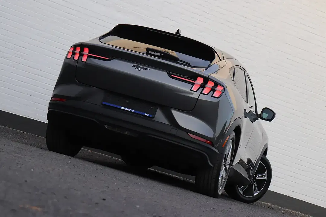 Ford Mustang Mach-E - Thumbnail 8