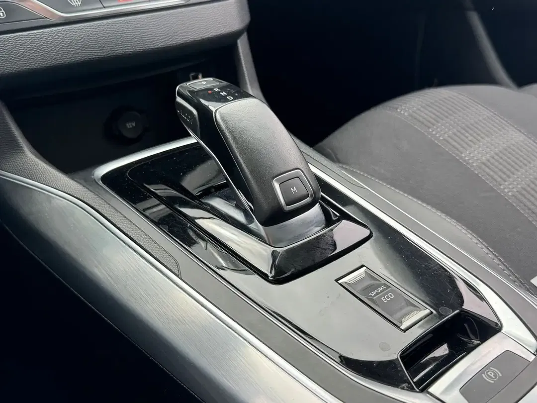 Peugeot 308 Active SW - Thumbnail 14