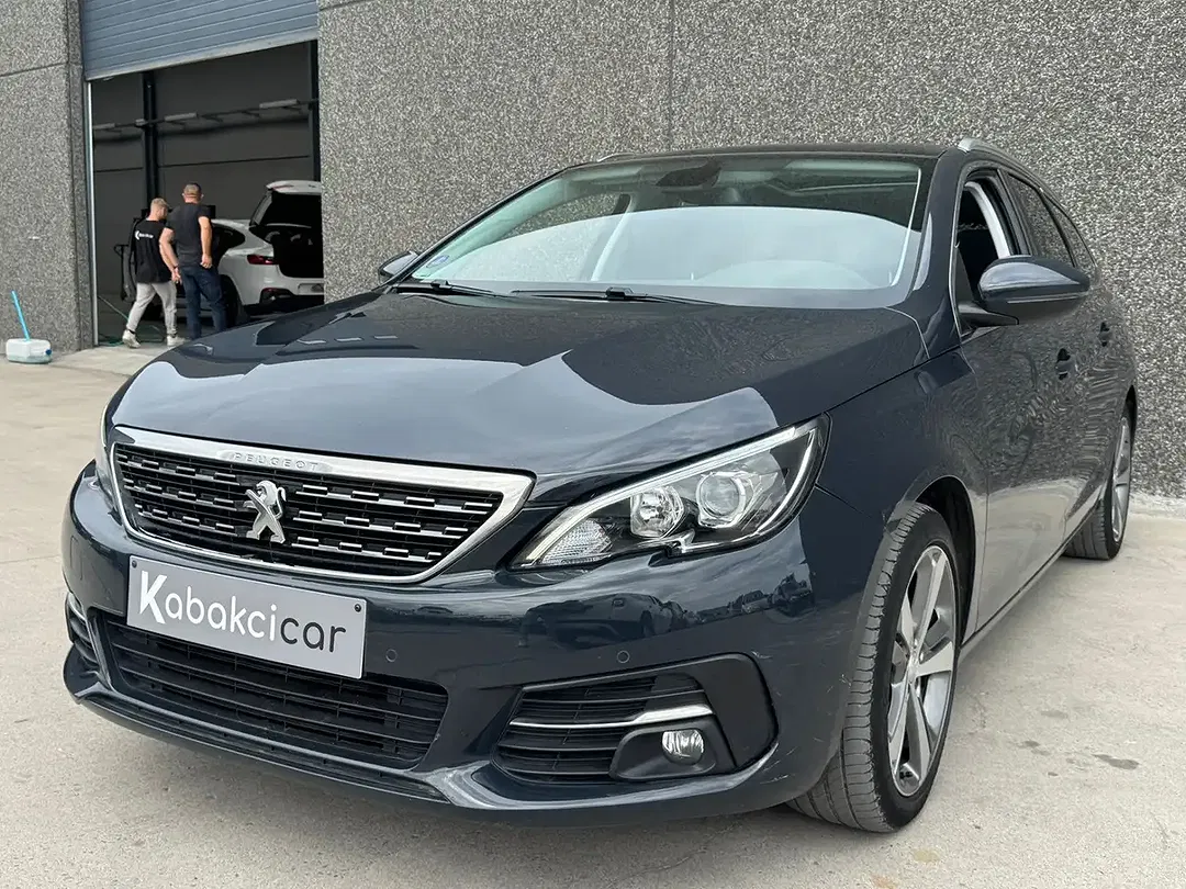 Peugeot 308 Active SW - Thumbnail 3
