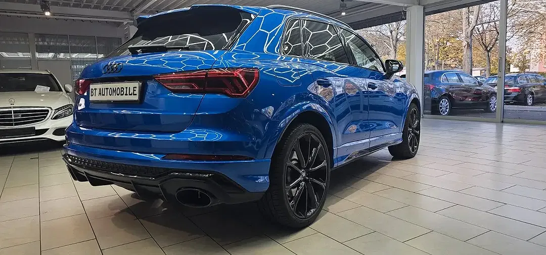Audi RS Q3 2.5 TFSI quattro - Thumbnail 4