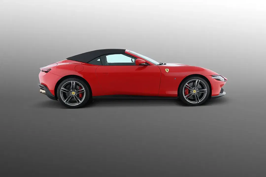 Ferrari Roma Spider - Thumbnail 24