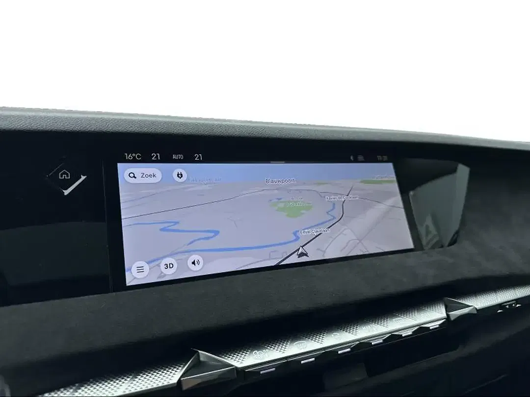 DS Automobiles DS 4 - Thumbnail 13