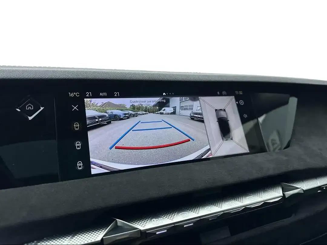 DS Automobiles DS 4 - Thumbnail 14