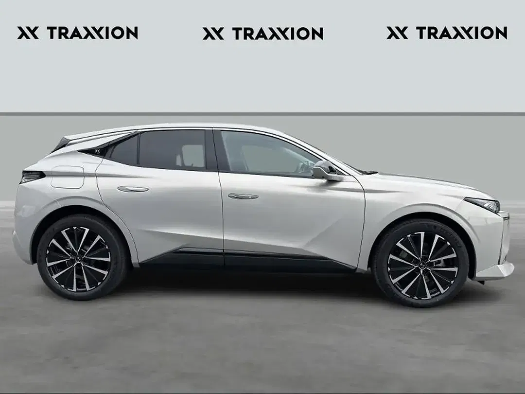 DS Automobiles DS 4 - Thumbnail 3