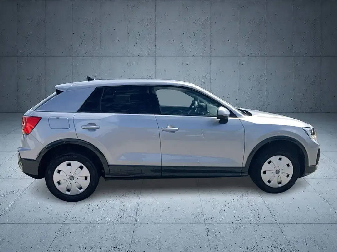Audi Q2 35 TFSI advanced - Thumbnail 6