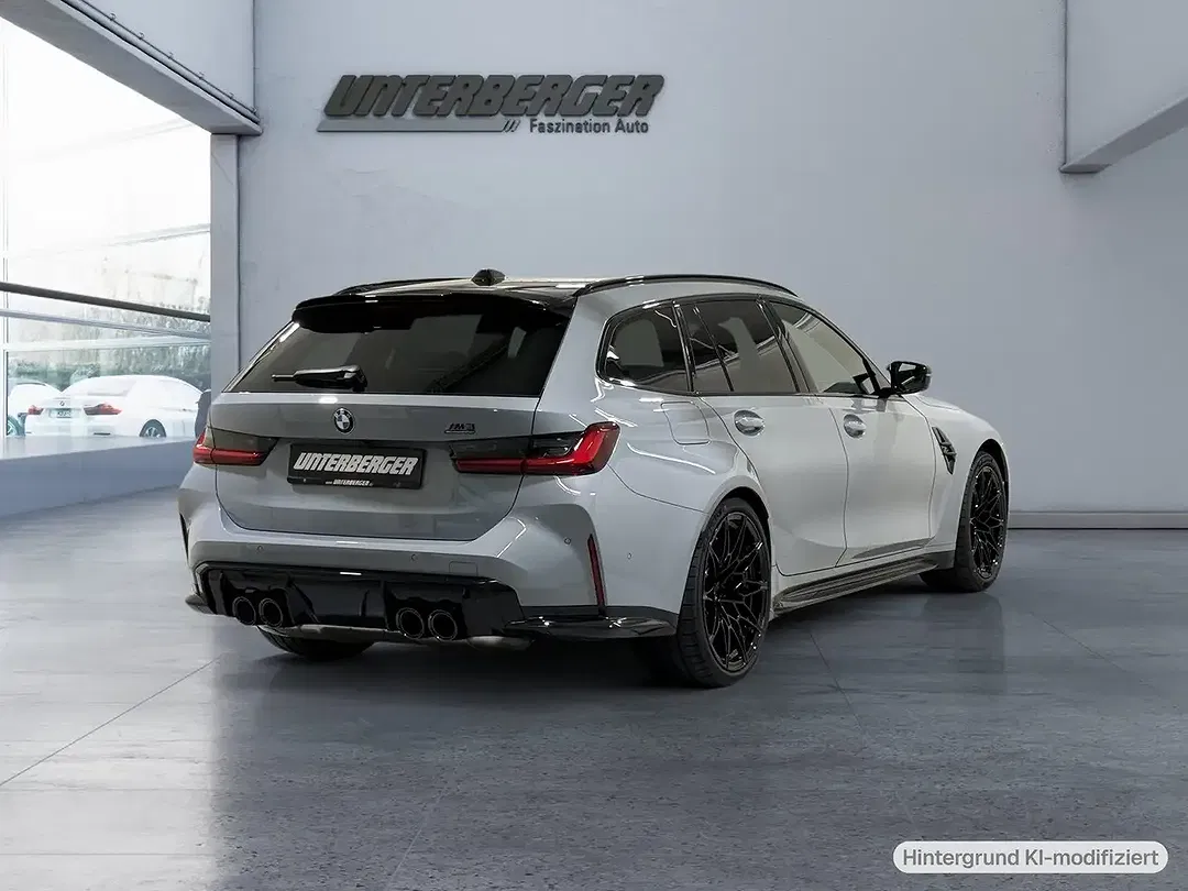BMW M3 Competition Touring - Thumbnail 3