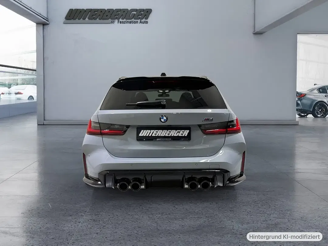 BMW M3 Competition Touring - Thumbnail 5