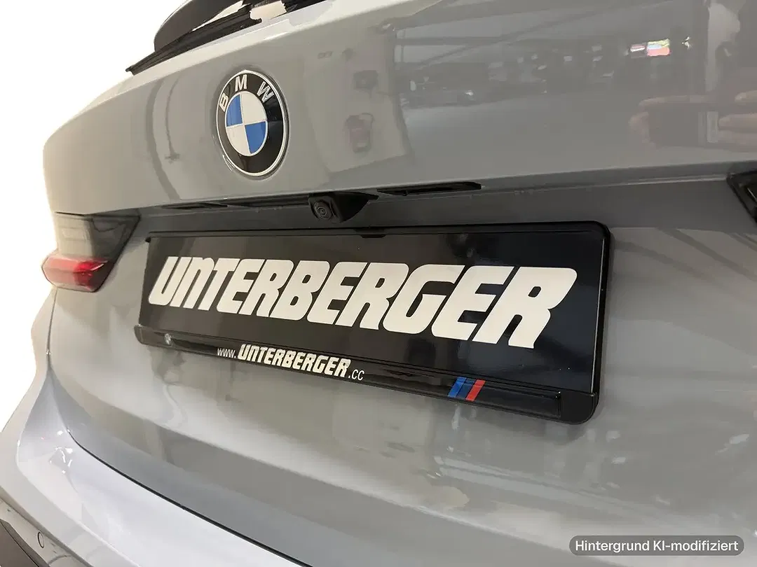 BMW M3 Competition Touring - Thumbnail 7