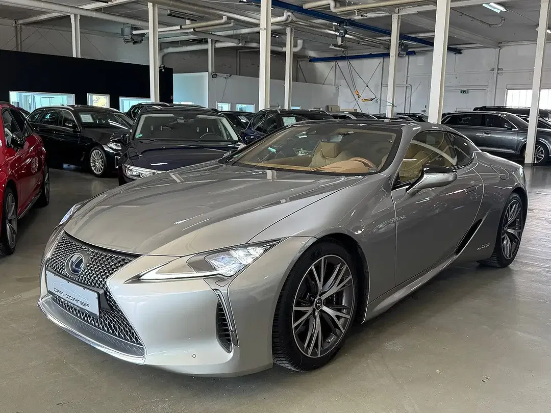 Lexus LC 500h Coupe - foto 1