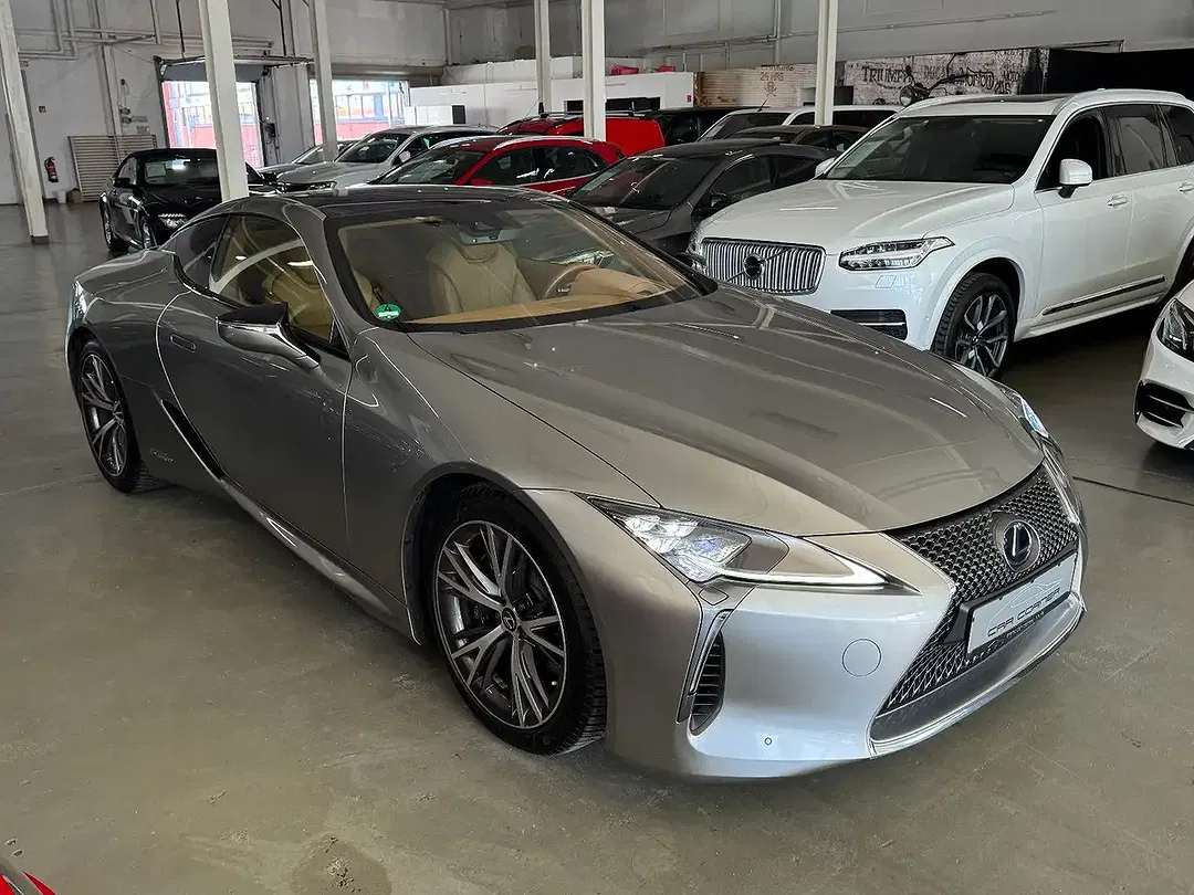 Lexus LC 500h Coupe - Thumbnail 7