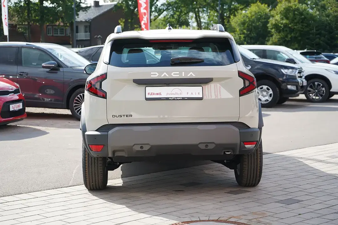 Dacia Duster Expression - Thumbnail 3