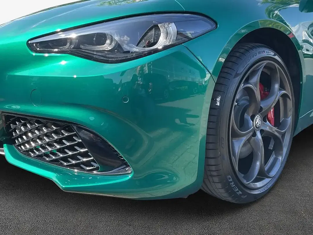 Alfa Romeo Giulia 2.0 16V Turbo Tributo Italiano - Thumbnail 4