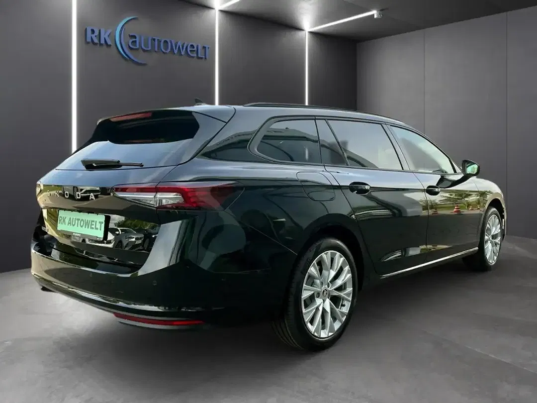 Skoda Superb 1.5 TSI DSG Combi Selection - Thumbnail 3