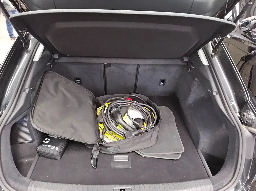 Audi Q3 45 TFSI e Sportback - Thumbnail 12