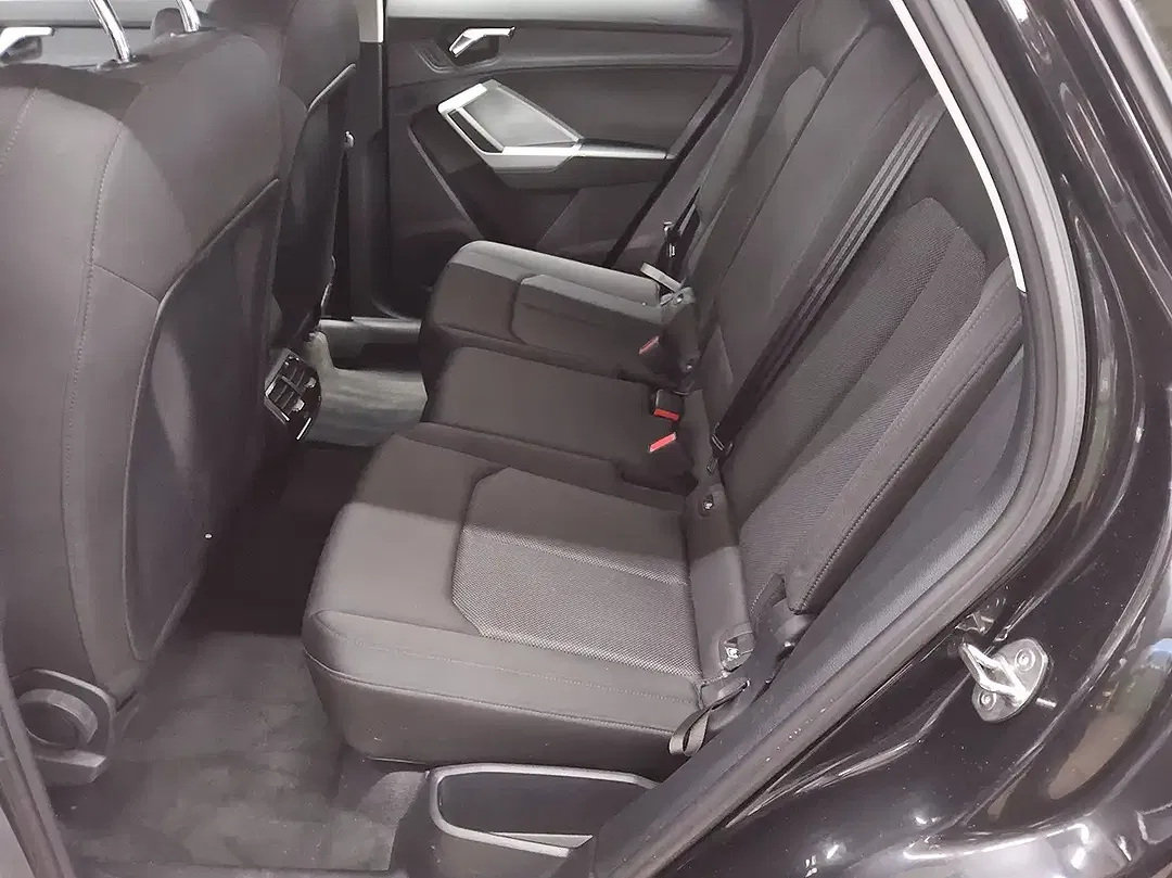 Audi Q3 45 TFSI e Sportback - Thumbnail 13