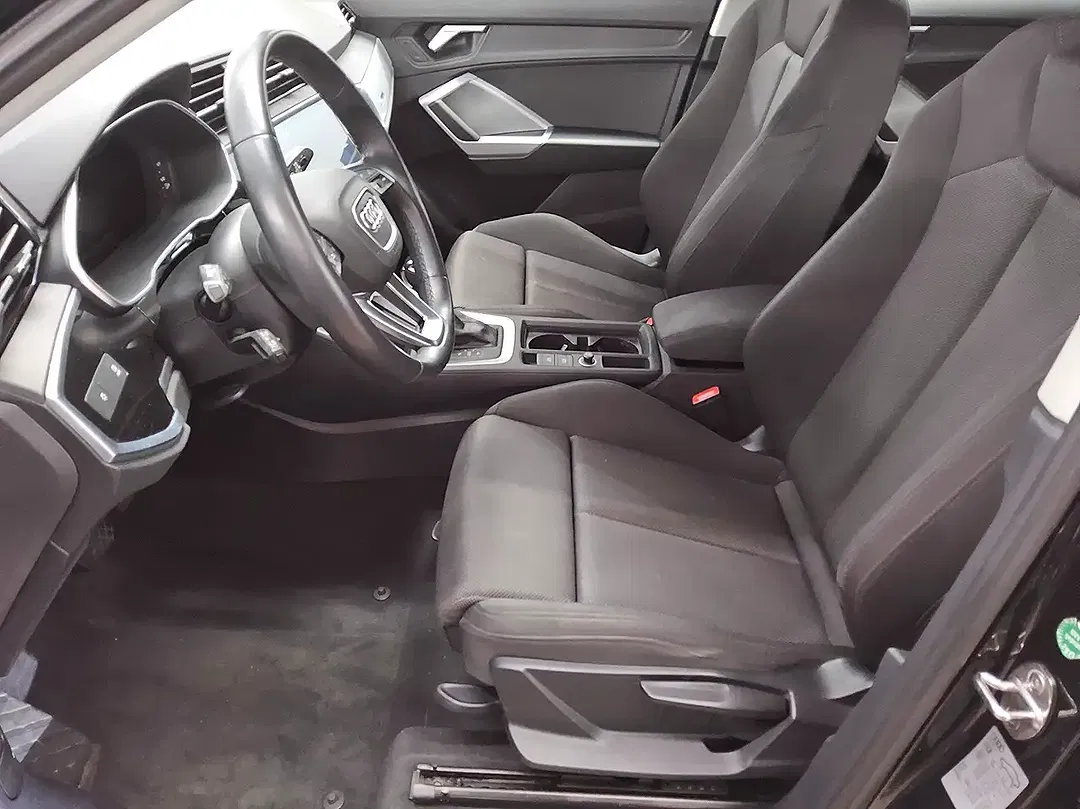 Audi Q3 45 TFSI e Sportback - Thumbnail 9