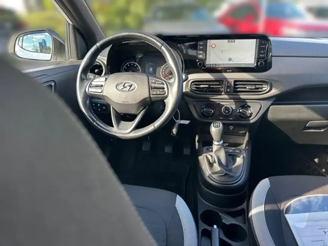 Hyundai i10 GO - Thumbnail 10