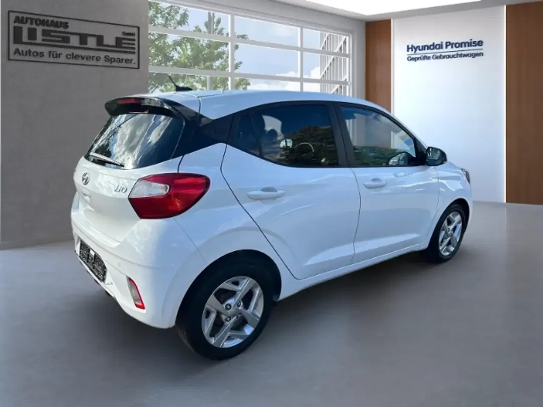 Hyundai i10 GO - Thumbnail 3