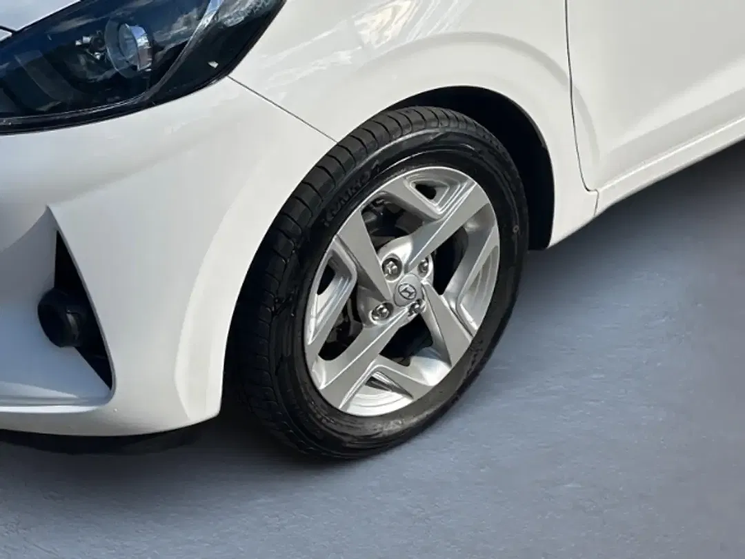 Hyundai i10 GO - Thumbnail 6