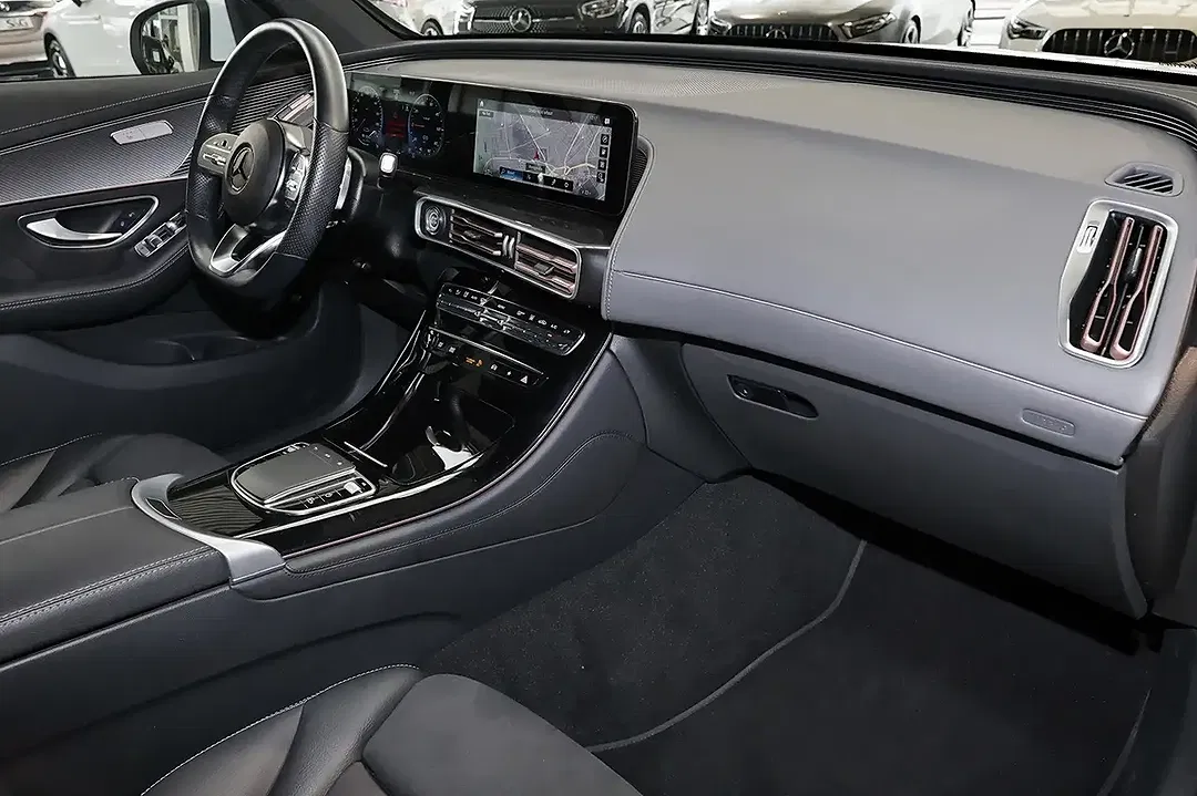 Mercedes-Benz EQC 400 4MATIC AMG MBUX - Thumbnail 10