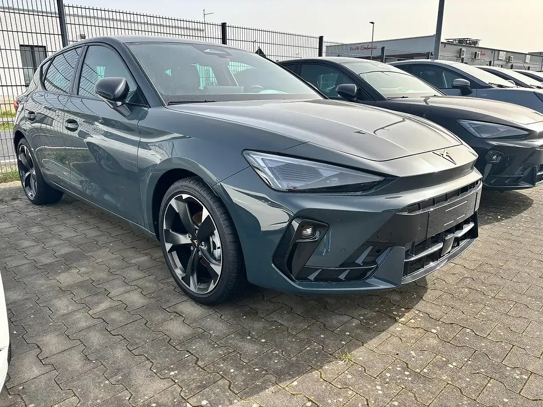 CUPRA Leon 1.5 TSI - foto 1