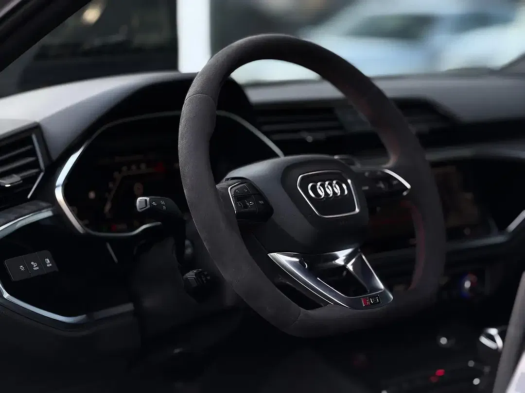 Audi RS Q3 Matrix LED Sportback - Thumbnail 12