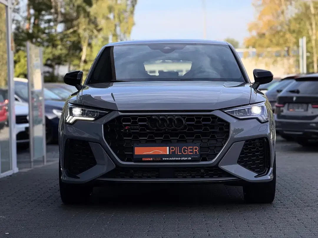 Audi RS Q3 Matrix LED Sportback - Thumbnail 8