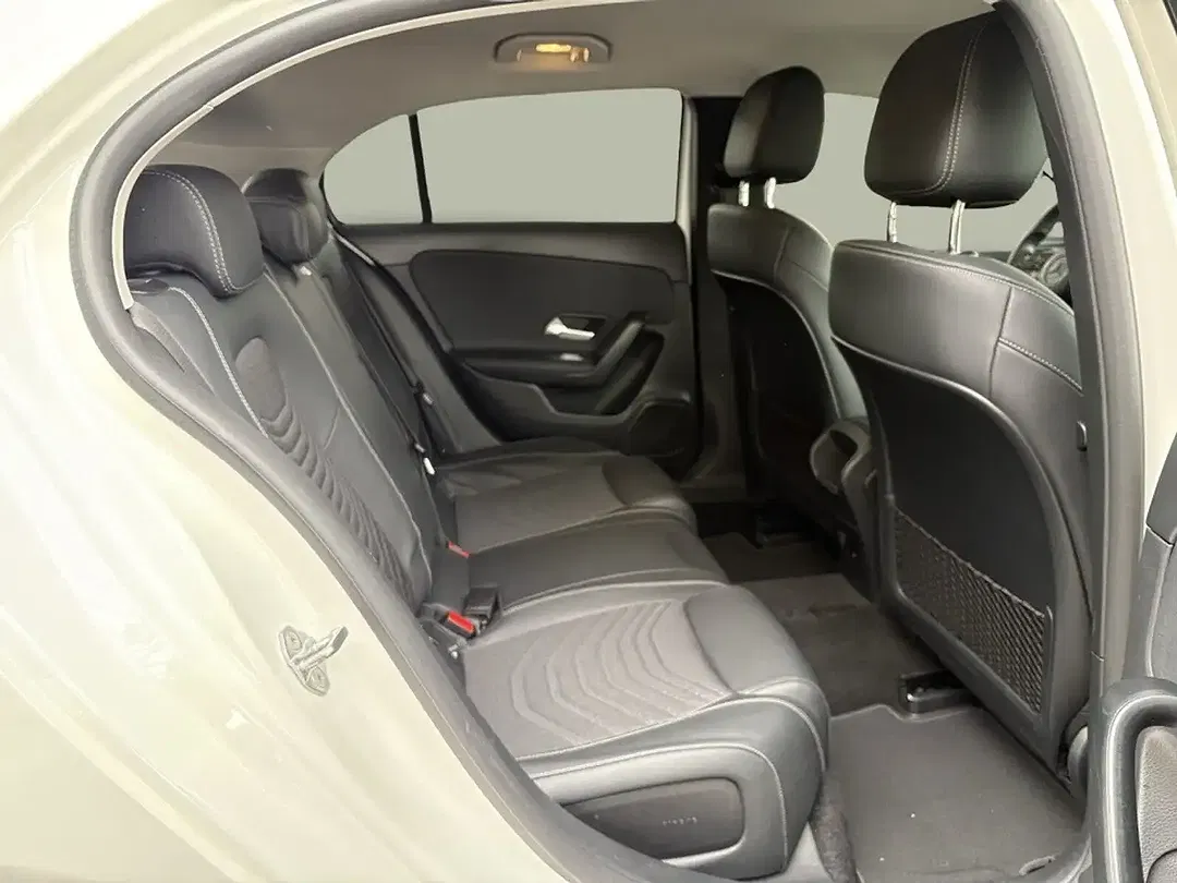 Mercedes-Benz A 250 Style - Thumbnail 13