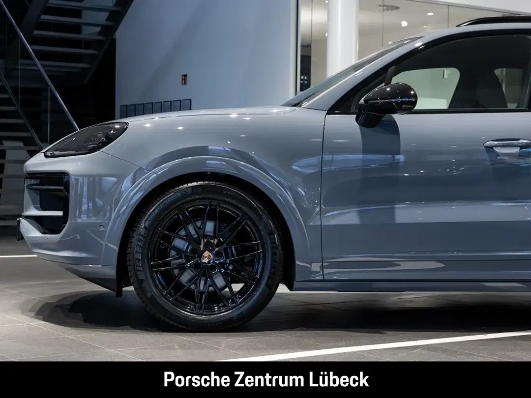 Porsche Cayenne Edition - Thumbnail 10