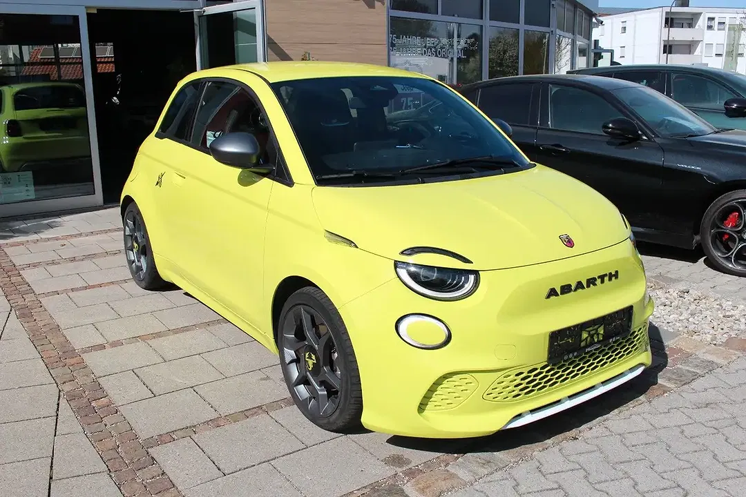 Abarth 500e - foto 2