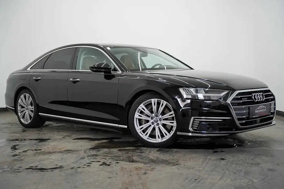 Audi A8 60 TFSI e quattro - foto 1