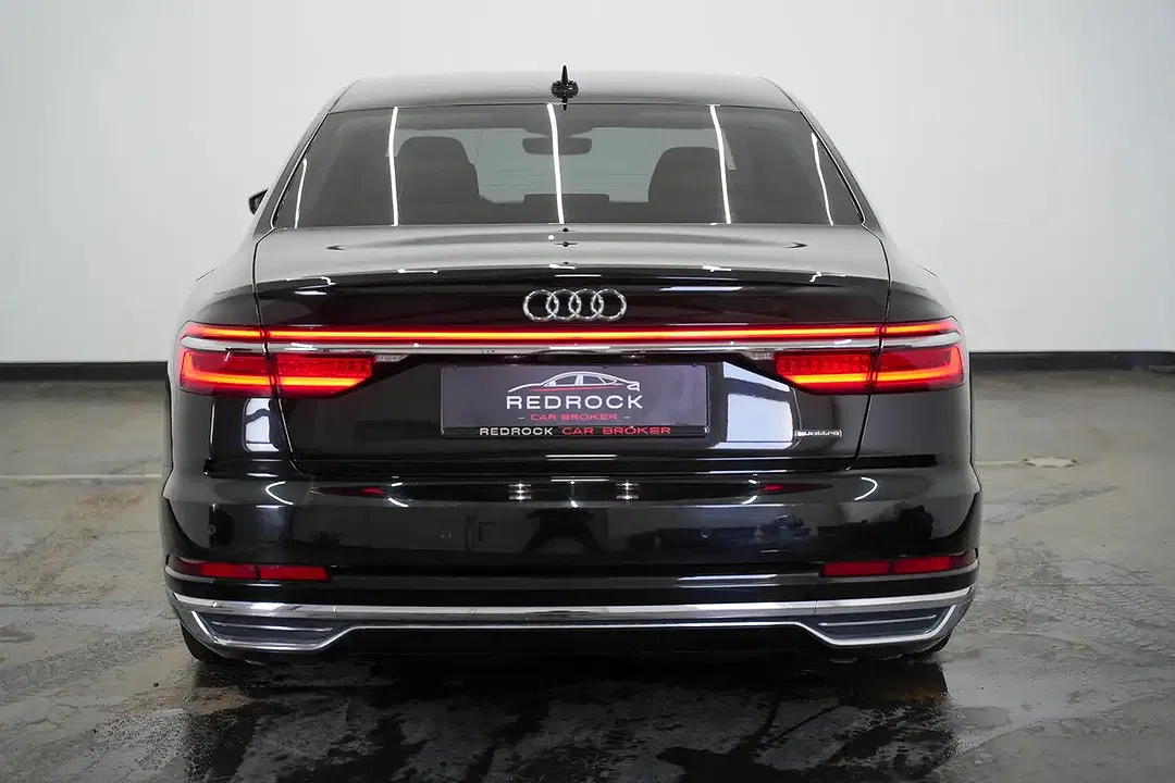 Audi A8 60 TFSI e quattro - Thumbnail 13