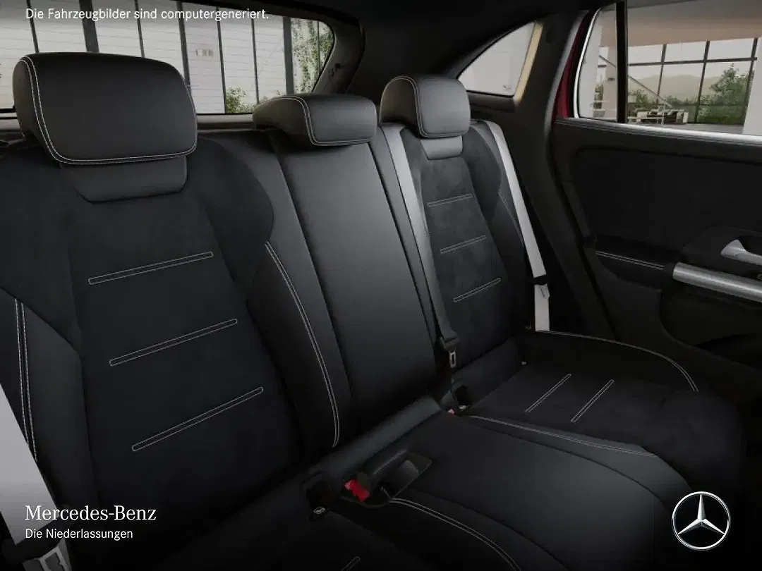 Mercedes-Benz GLA 200 AMG Night - Thumbnail 11