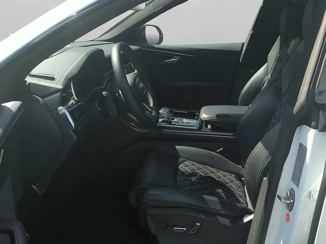 Audi SQ8 4.0 TFSI tiptronic competition plus Matrix LED - Thumbnail 8