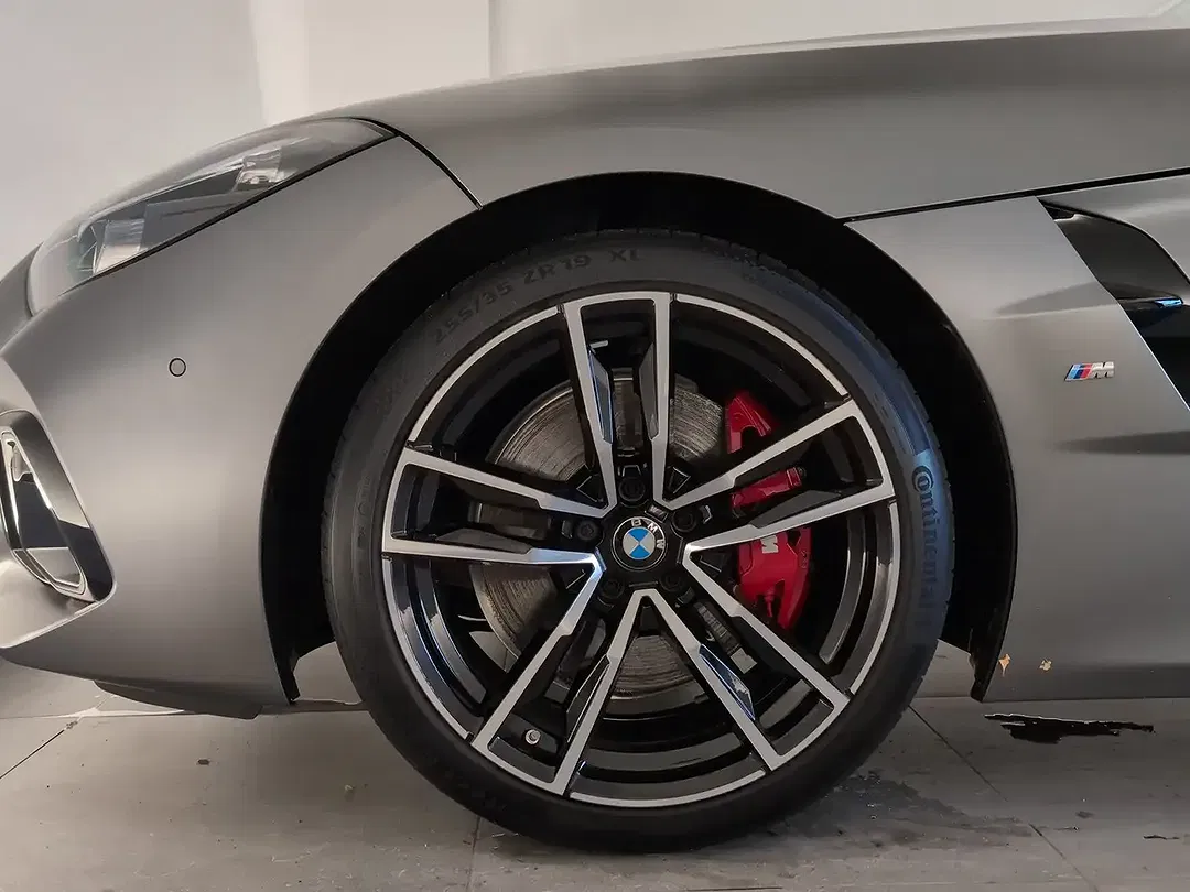 BMW Z4 sDrive - Thumbnail 10