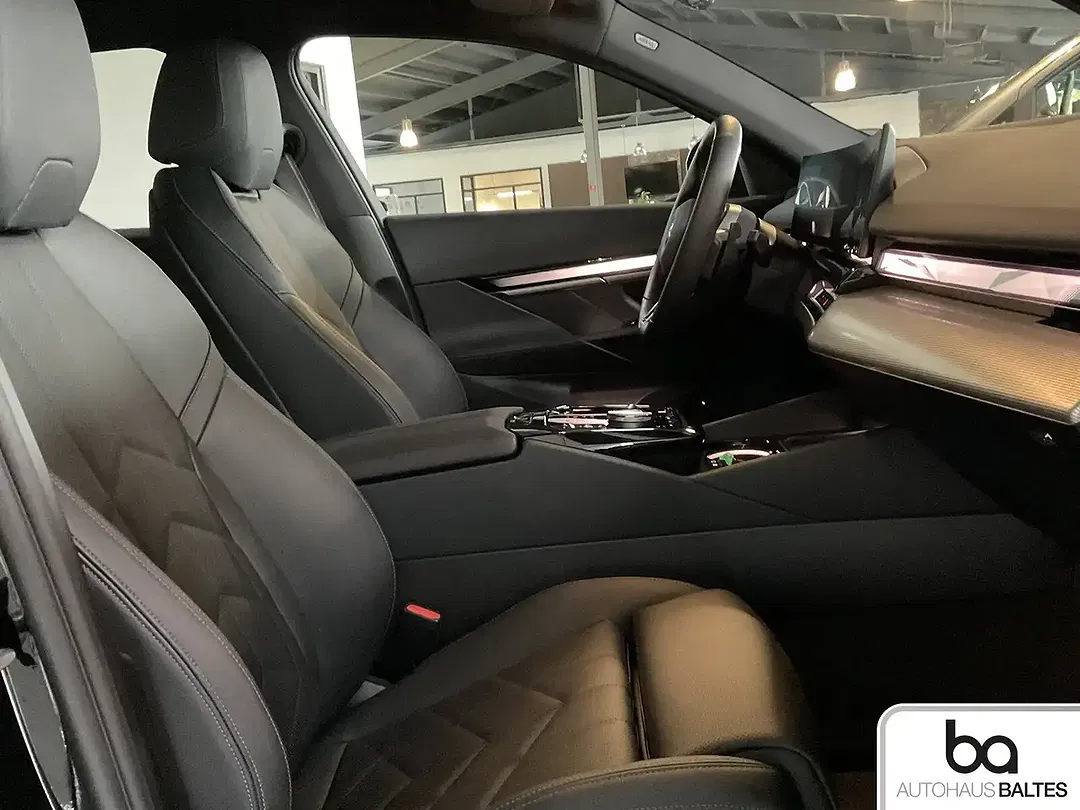BMW 540 xDrive M Sport Pro - Thumbnail 7