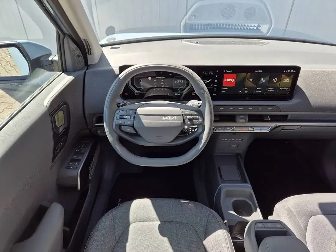 Kia EV2 Earth - Thumbnail 8
