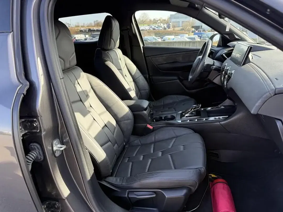 DS Automobiles DS 3 Crossback - Thumbnail 4