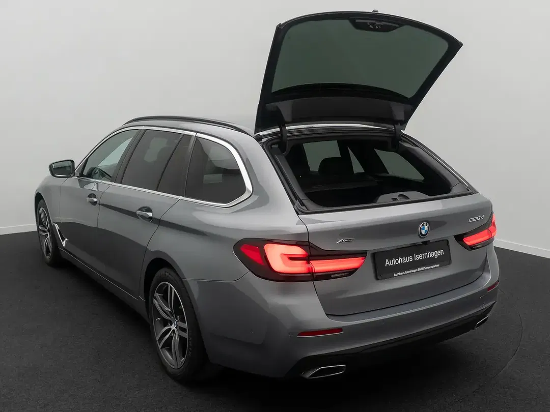 BMW 520 Sport - Thumbnail 13