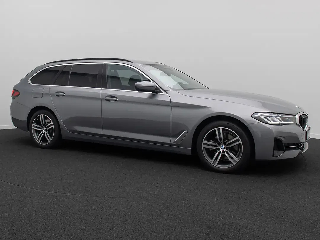 BMW 520 Sport - Thumbnail 4