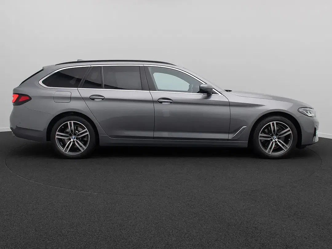 BMW 520 Sport - Thumbnail 5