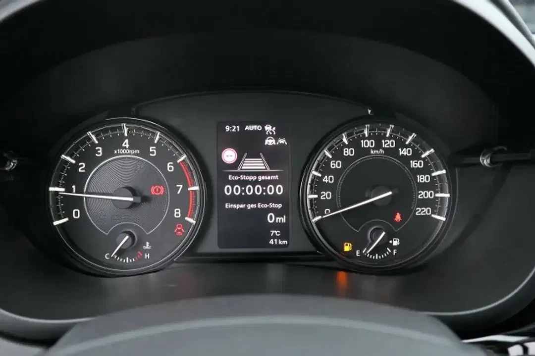 Suzuki SX4 S-Cross 4x4 Comfort+ - foto 14