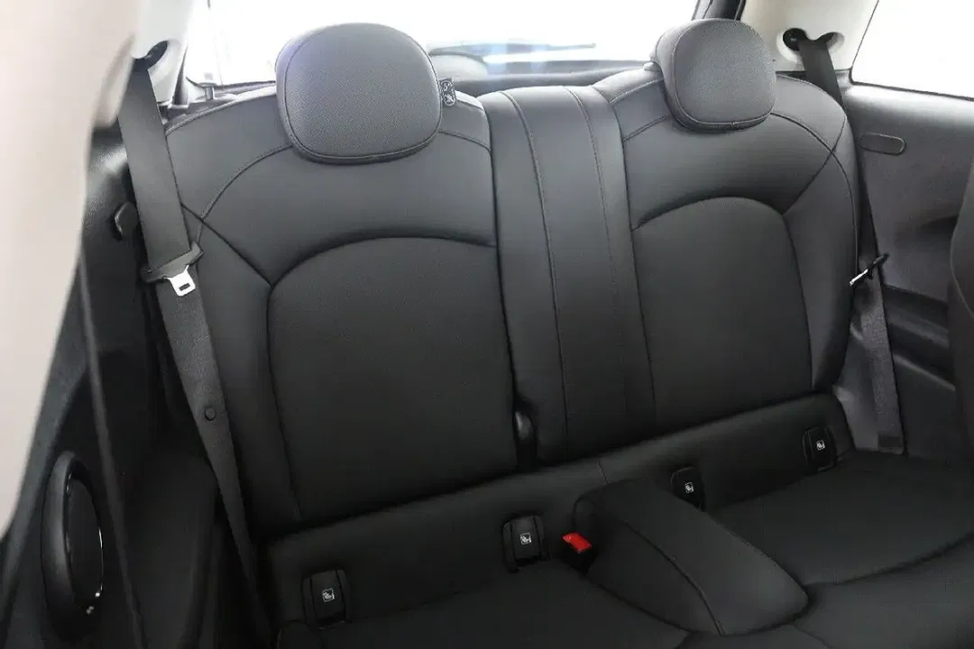 MINI Cooper S E - Thumbnail 13