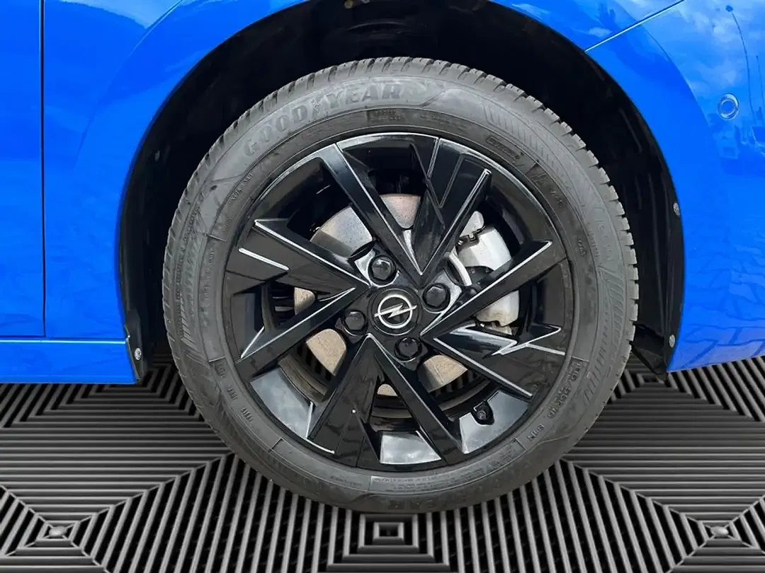 Opel Corsa Hybrid GS - Thumbnail 9