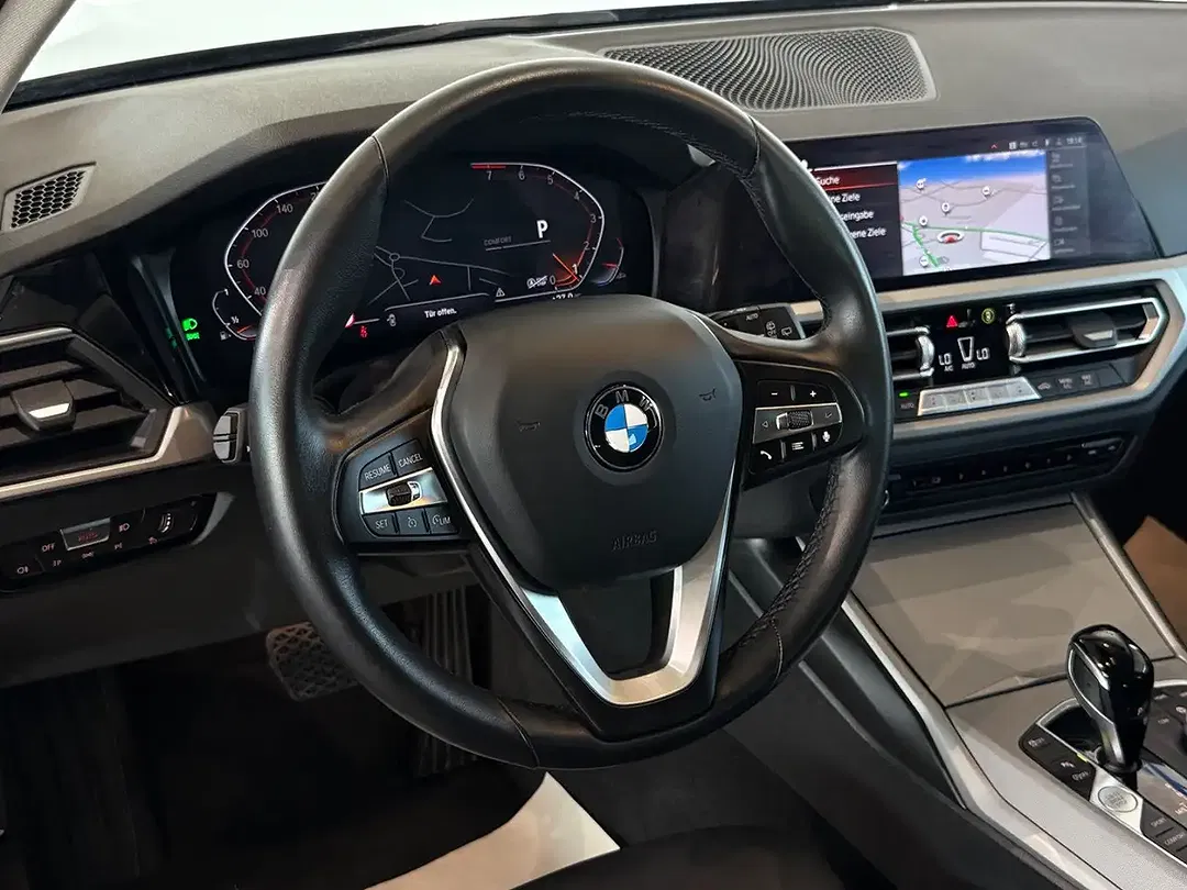 BMW 318 - Thumbnail 14